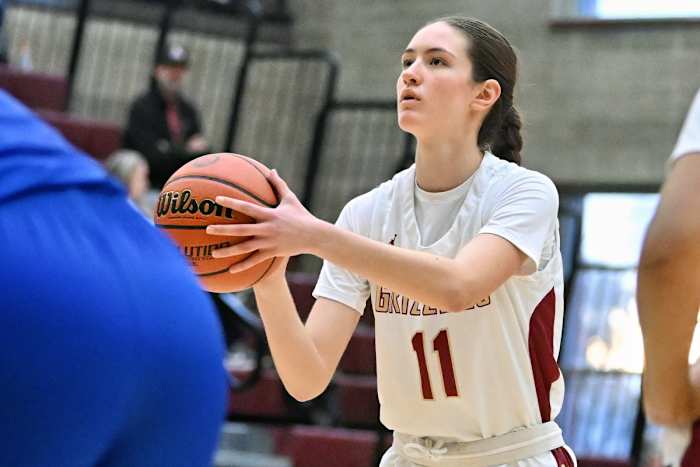 a South Medford Mission Hills girls basketball Oregon POA Holiday Classic December 30 2023 Leon Neuschwander 43
